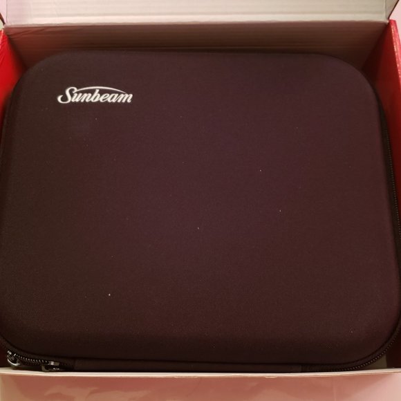 Powerful Massage Gun Gift set with 4 attachments by Sunbeam - Picture 10 of 15